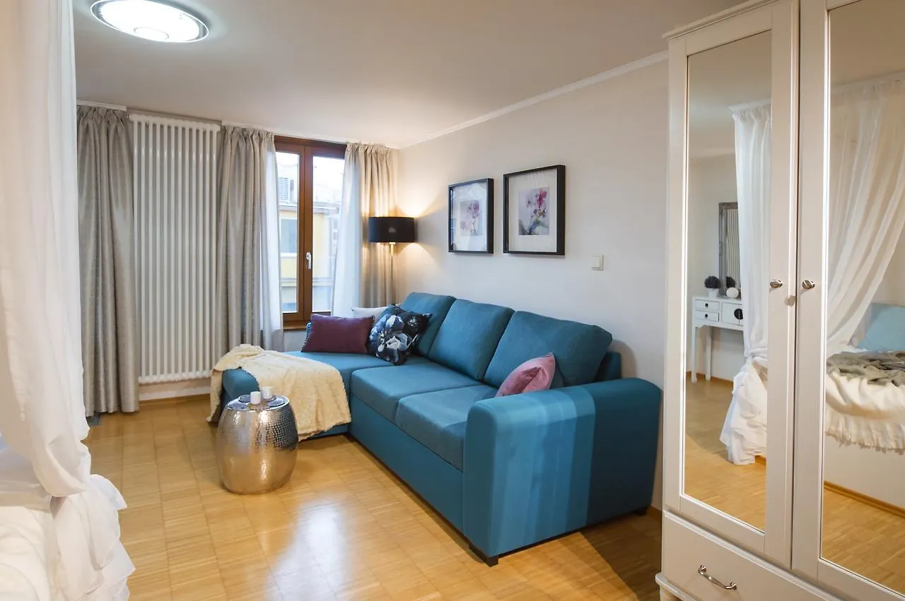 Modern Apartment Charvatova Prague République tchèque